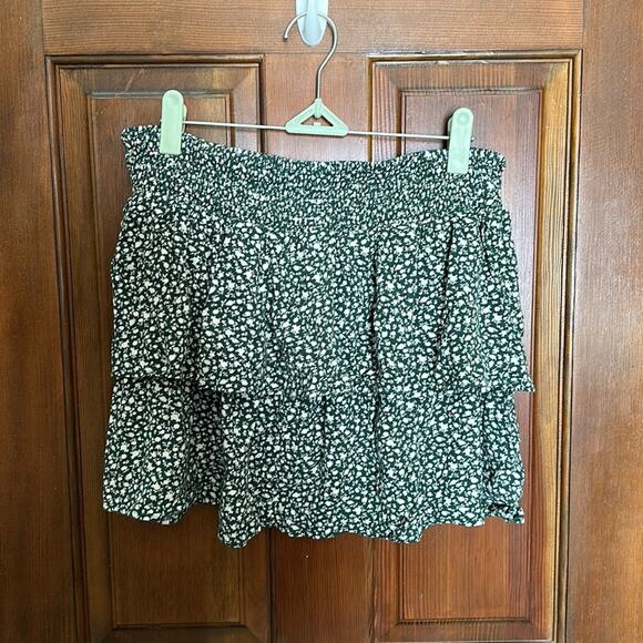 American Eagle | Two Tier layer skirt Size L - Picture 2 of 7
